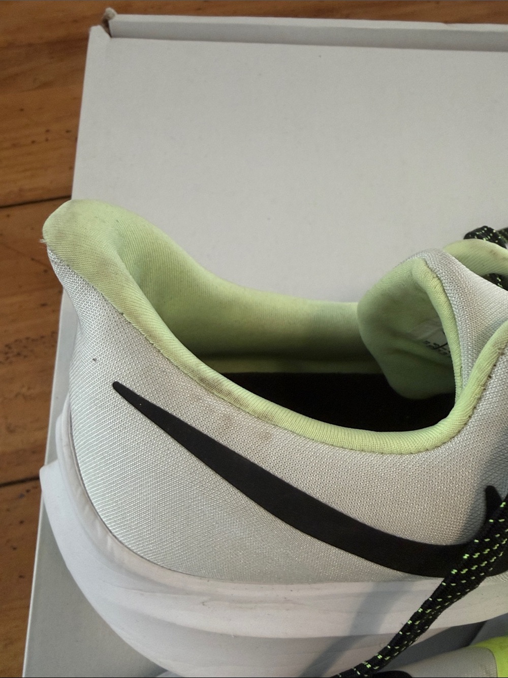 Nike Women’s Air Zoom Winflo size 10.5 - Picture 12 of 14